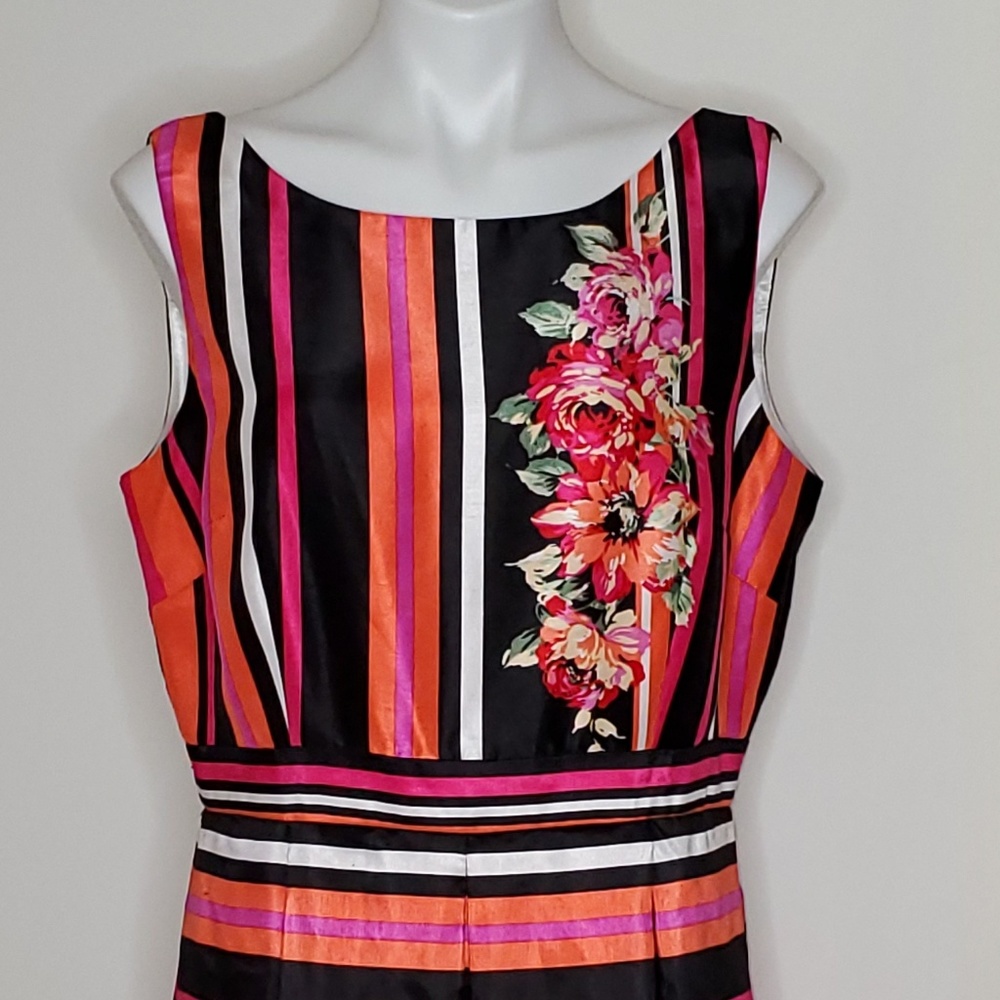 JULIAN TAYLOR NEW YORK Size 16